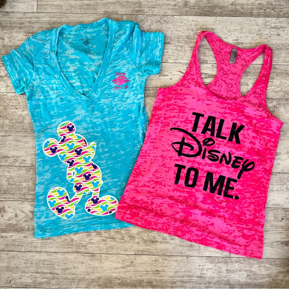 DISNEY Women’s Medium Lot of 2 Burnout Soft Racerback and V Neck Tee EUC! Cruise